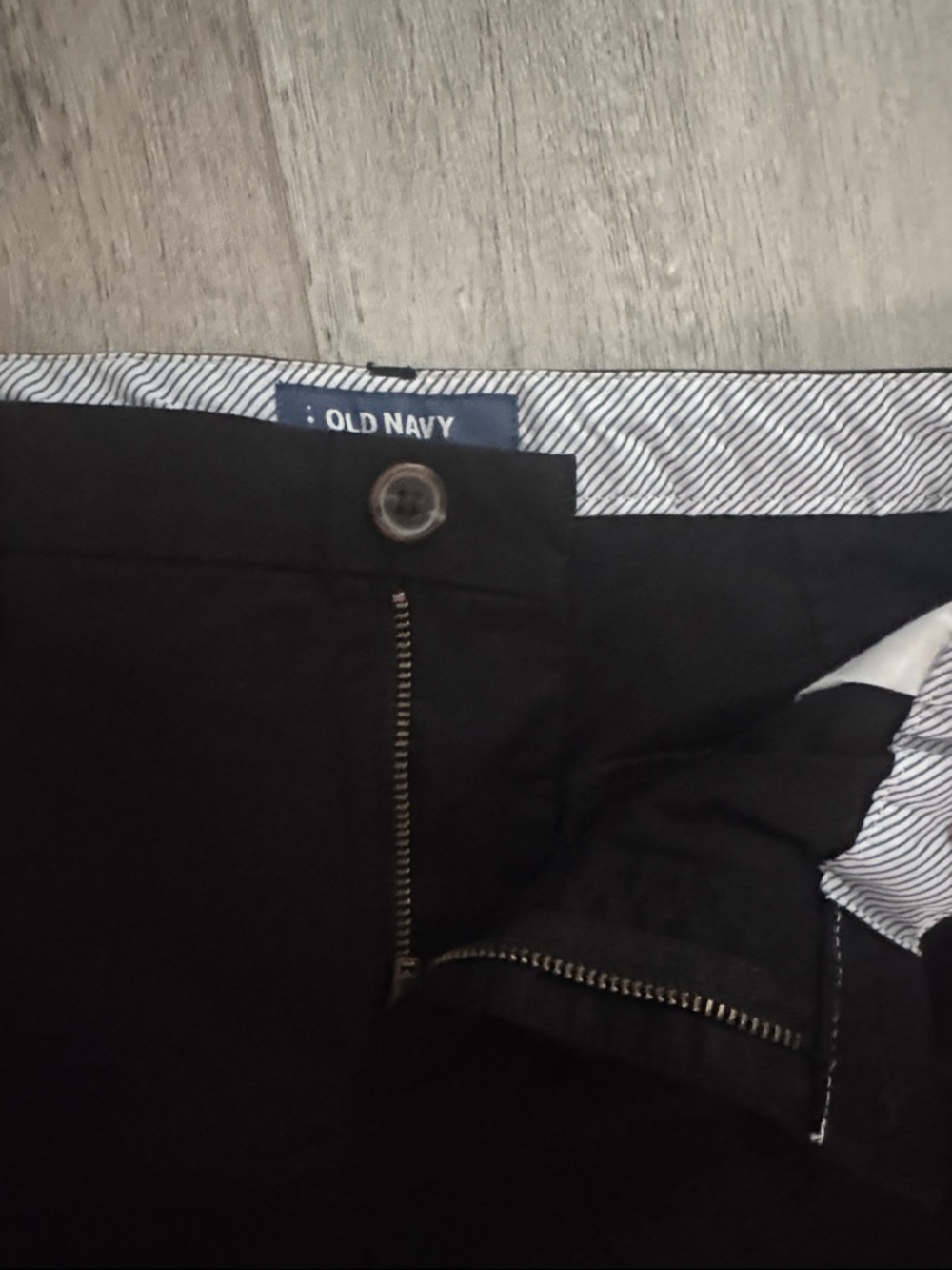 EUC Old Navy Black Women’s Everyday Shorts Size 10 - Picture 7 of 7